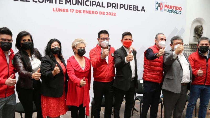Renuevan dirigencia municipal del PRI en Puebla