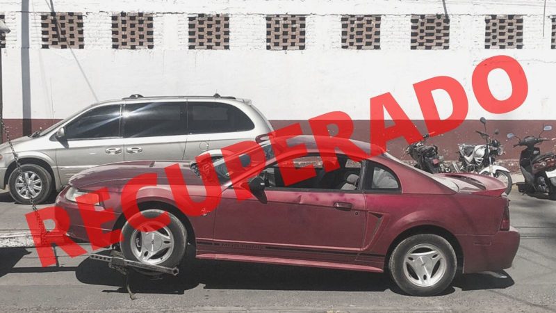 Recuperan en San Pedro Cholula auto con reporte de robo