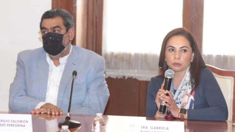 Trabajarán en colaboración Voluntariado del Congreso de Puebla con Una Nueva Esperanza