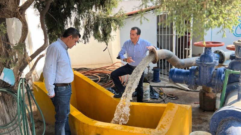 Continúan trabajos de mantenimiento a la red de agua potable en San Pedro Cholula