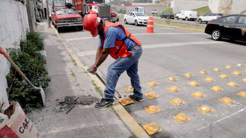 Inaugura Mundo Tlatehui paso peatonal y reductor de velocidad en boulevar Municipio Libre