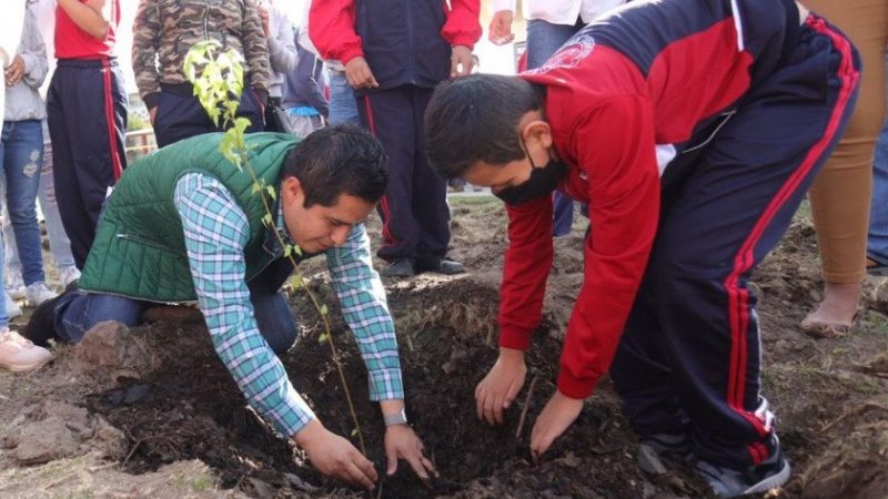 Fomentan cuidado del medio ambiente en escuelas de Chignahuapan