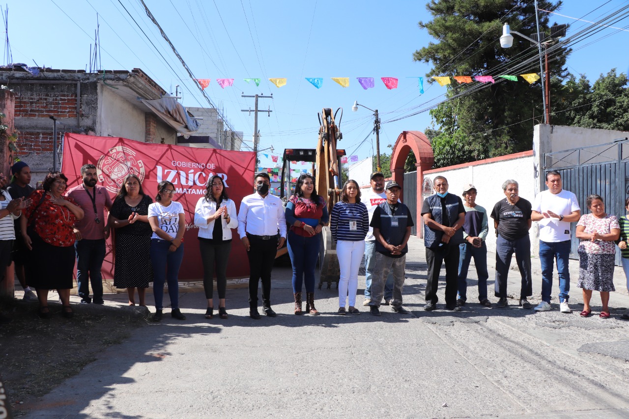 Atiende Irene Olea demandas de infraestructura en Izúcar de Matamoros