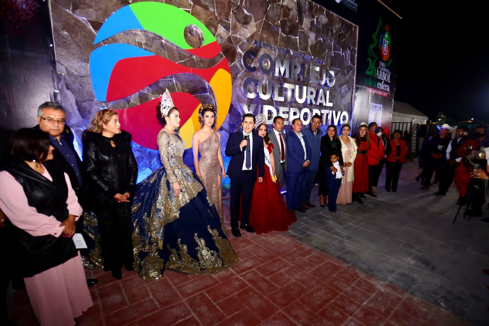 Más de 350 mil visitantes recibió Chignahuapan durante la 26 Feria Nacional del Árbol y de la Esfera