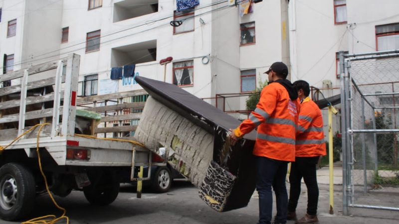 Mantiene ayuntamiento de Puebla programa de descacharrización