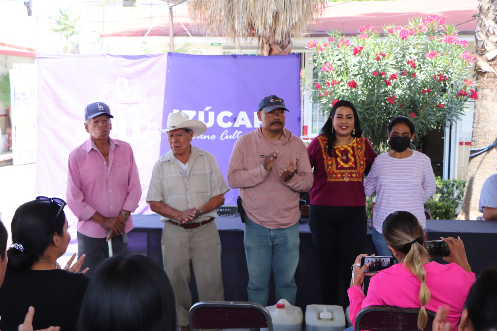 Produce Izúcar de Matamoros bioferilizantes en favor de cañeros