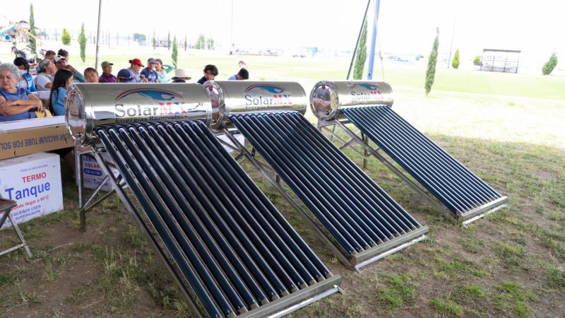 Entrega ayuntamiento de Cholula calentadores solares