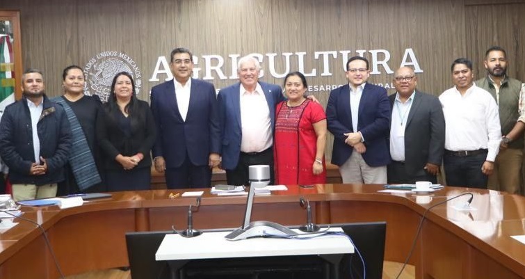 Presenta Gobierno de Puebla estrategia para impulsar el agave mezcalero