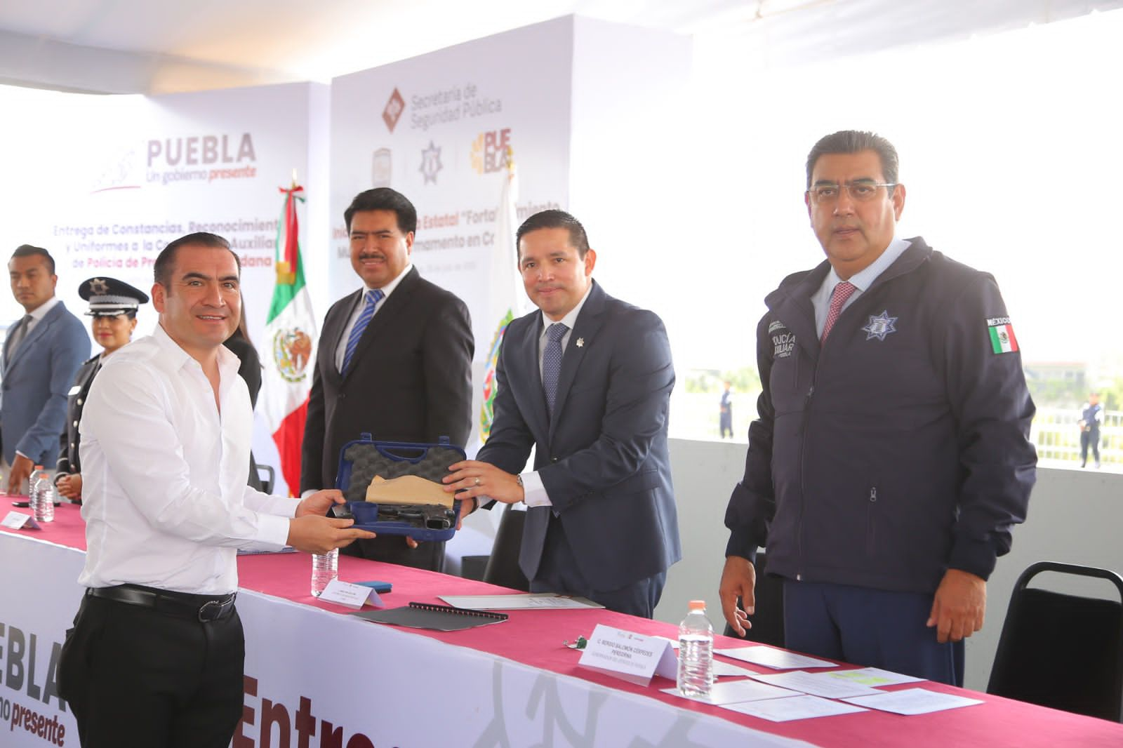 Fortalece gobierno de Puebla seguridad en Teteles de Ávila Castillo