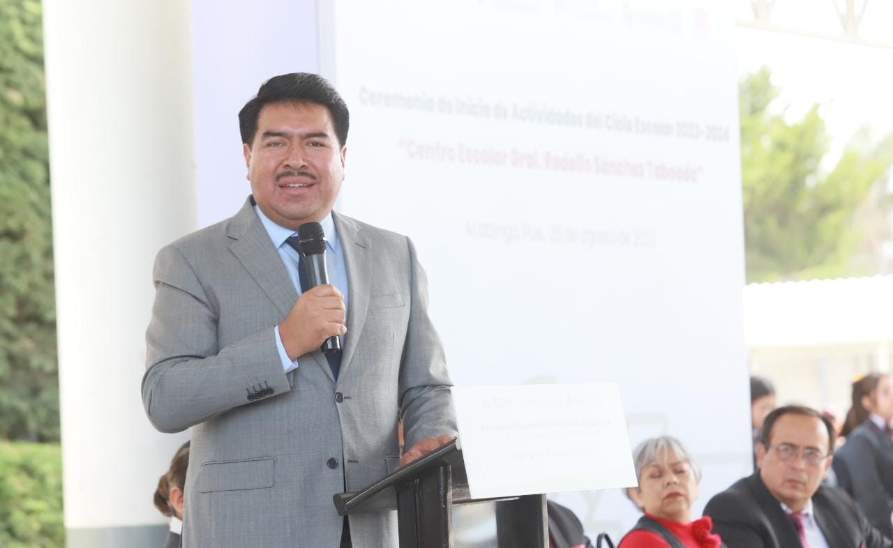 Refrenda Javier Aquino compromiso del Gobierno de Puebla con la educación