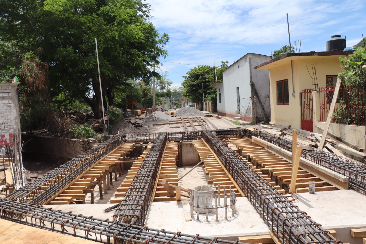 Avanzan obras de infraestructura en comunidades de Izúcar de Matamoros