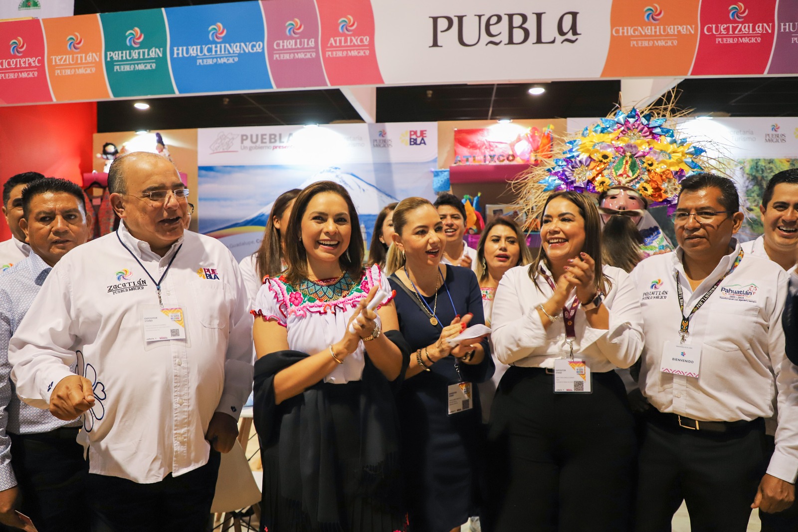 Inauguran autoridades estatales stand de Puebla en Tianguis Turístico Internacional