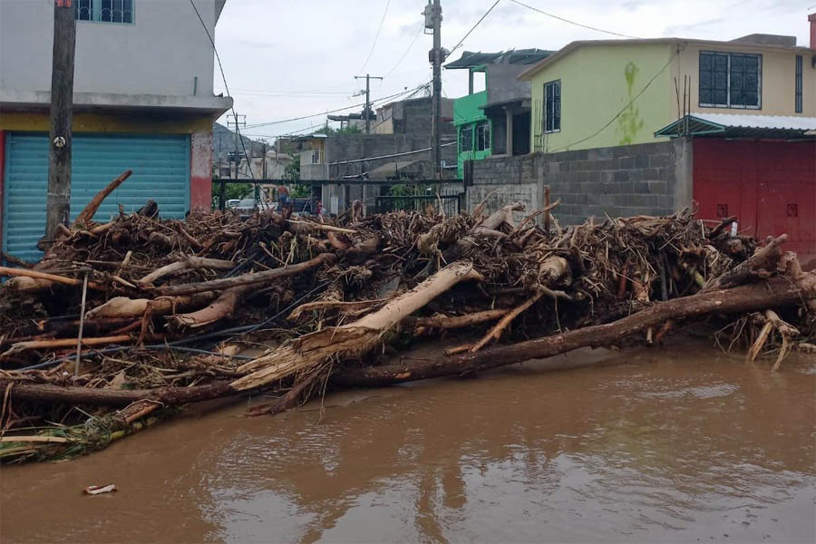 Actualizan autoridades cifra de fallecidos en Acapulco tras paso de Otis