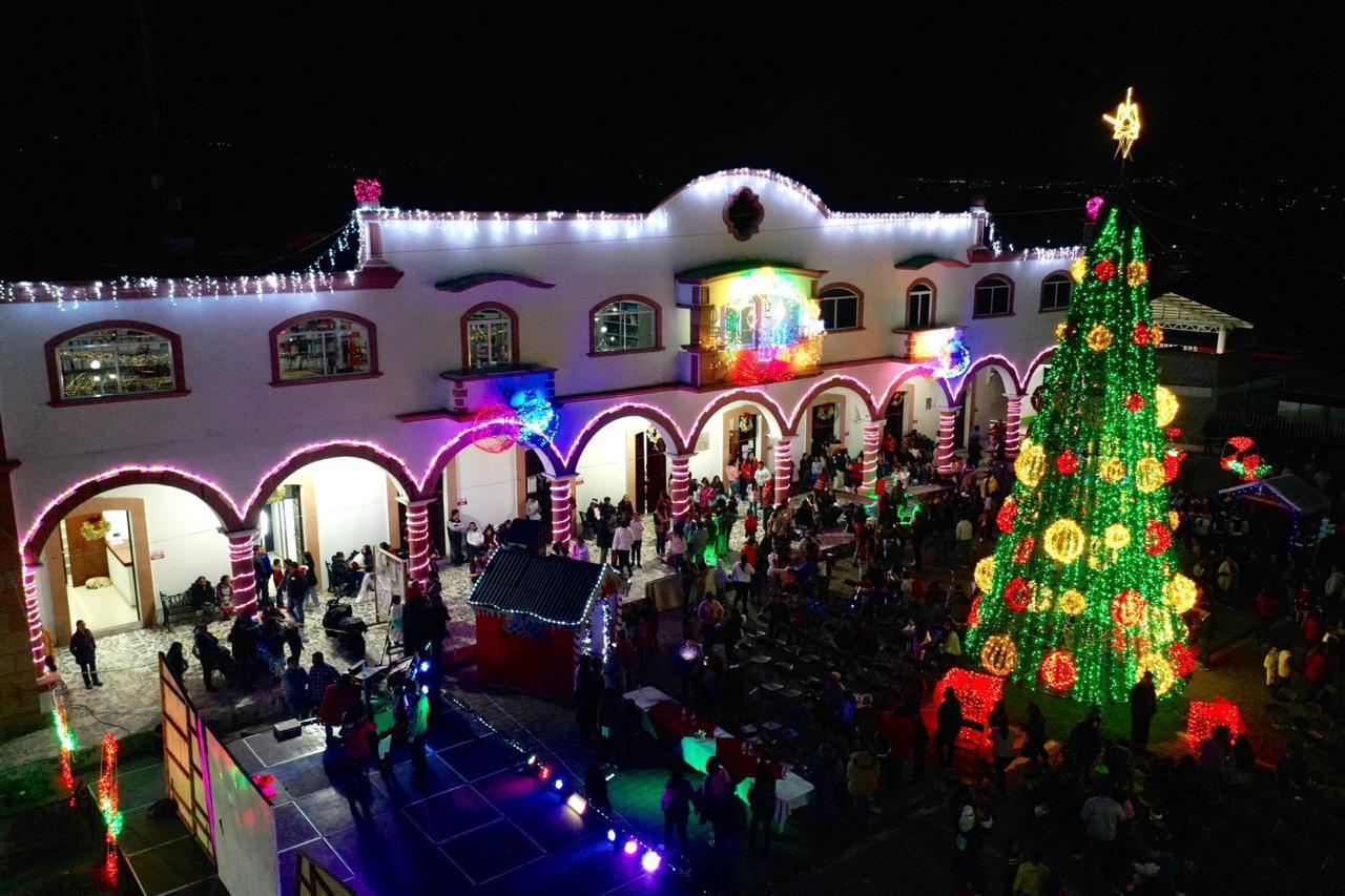 Llega  “Mágica Navidad” a Teteles de Ávila Castillo