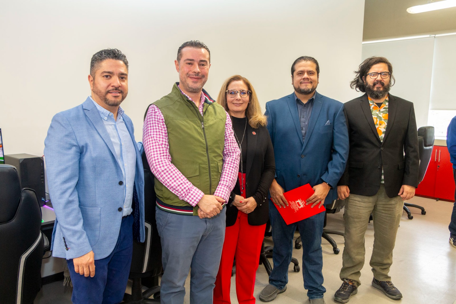 Promueve IBERO Puebla creatividad e innovación en nuevo Laboratorio de E-sports