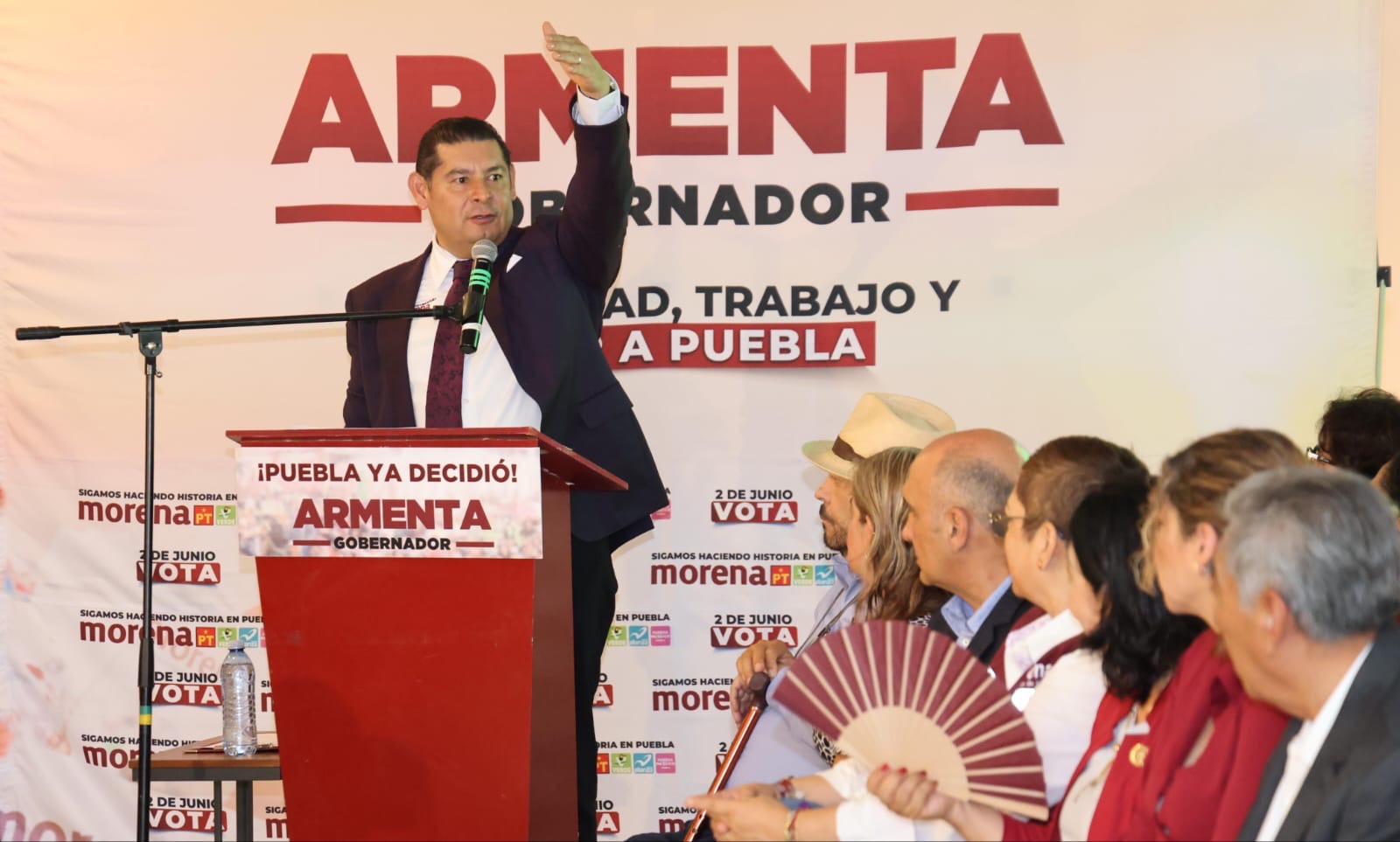 Puebla presente en el extranjero para beneficio de los poblanos: Armenta