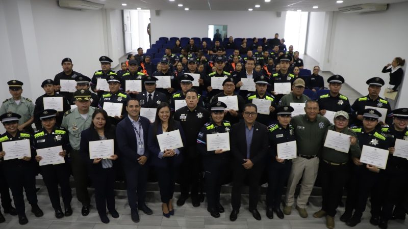 Culminan policías municipales de Puebla, diplomado impartido por la Policía Nacional de Colombia