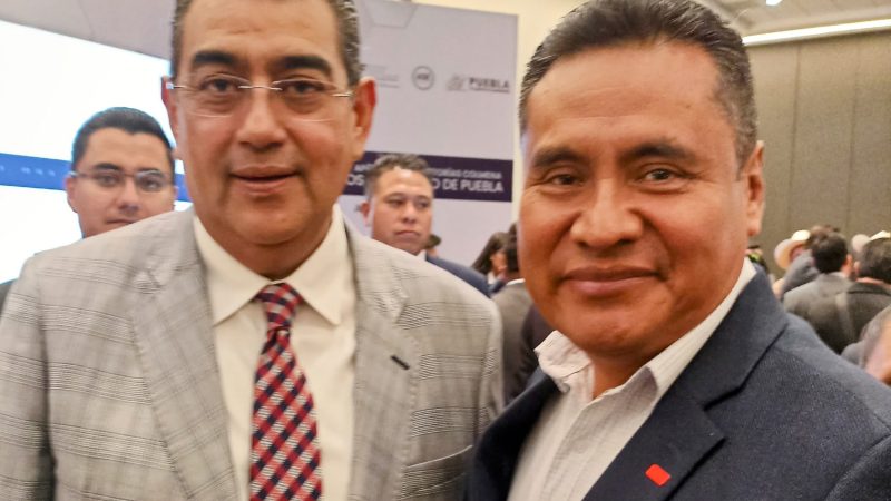 Participa Armando Aguirre en reunión con Sergio Salomón para coordinar proyectos en Coronango