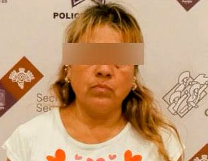 Detienen en junta auxiliar de Tehuacán a “La Mayte”, señalada por distribuir de droga