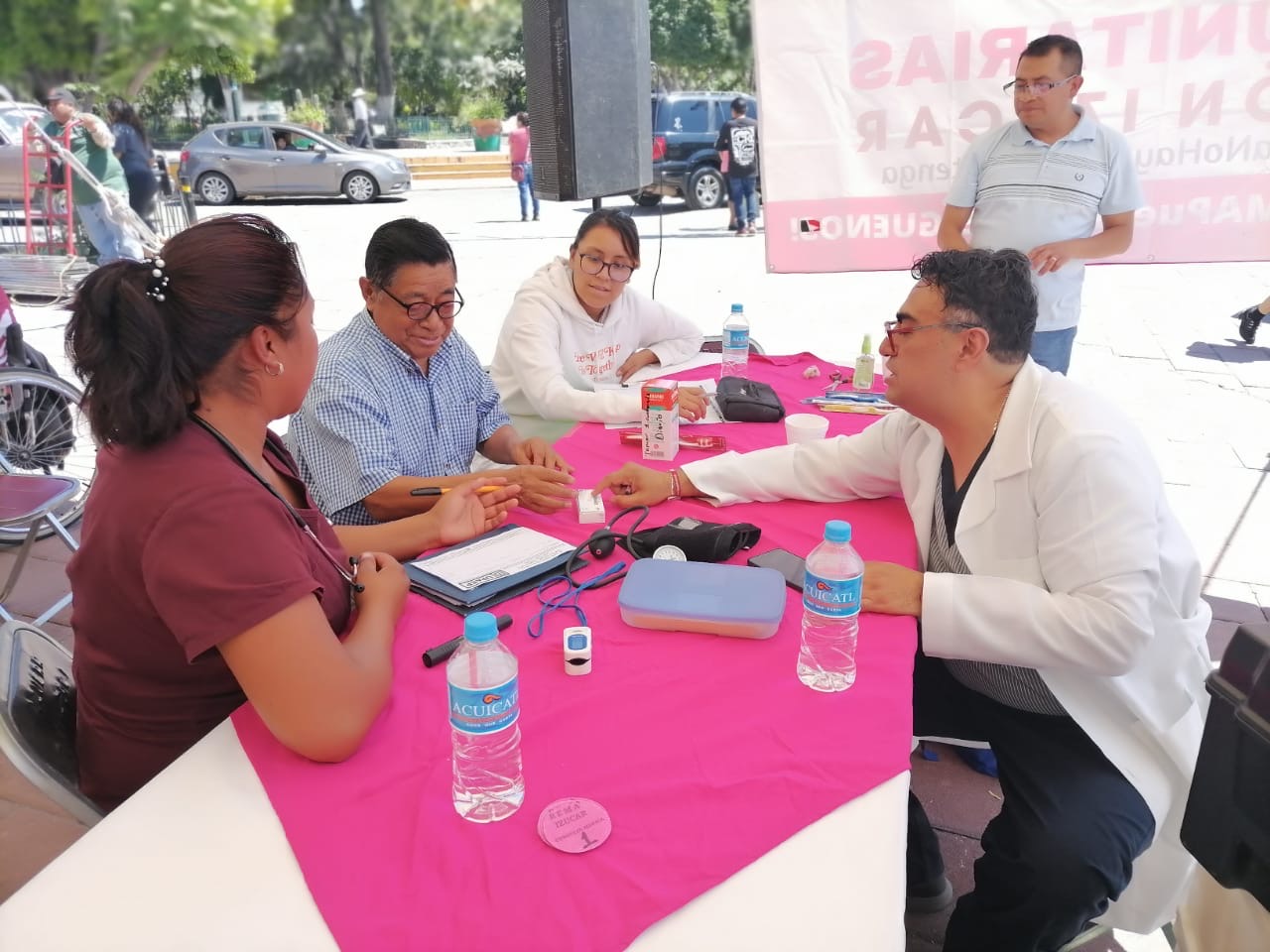 Acerca Alejandro Armenta salud y bienestar con jornadas comunitarias