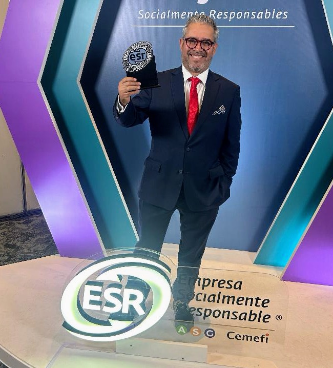 El Heraldo de Puebla recibe tercer distintivo como Empresa Socialmente Responsable (ESR)