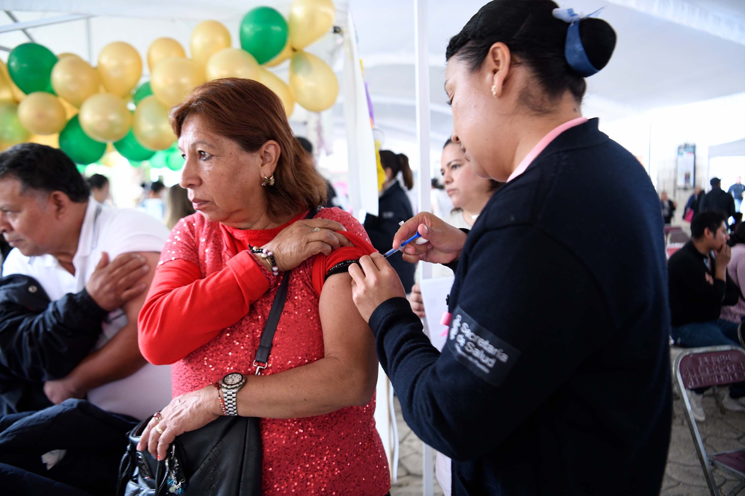 Pide Salud vacunarse para evitar enfermedades respiratorias