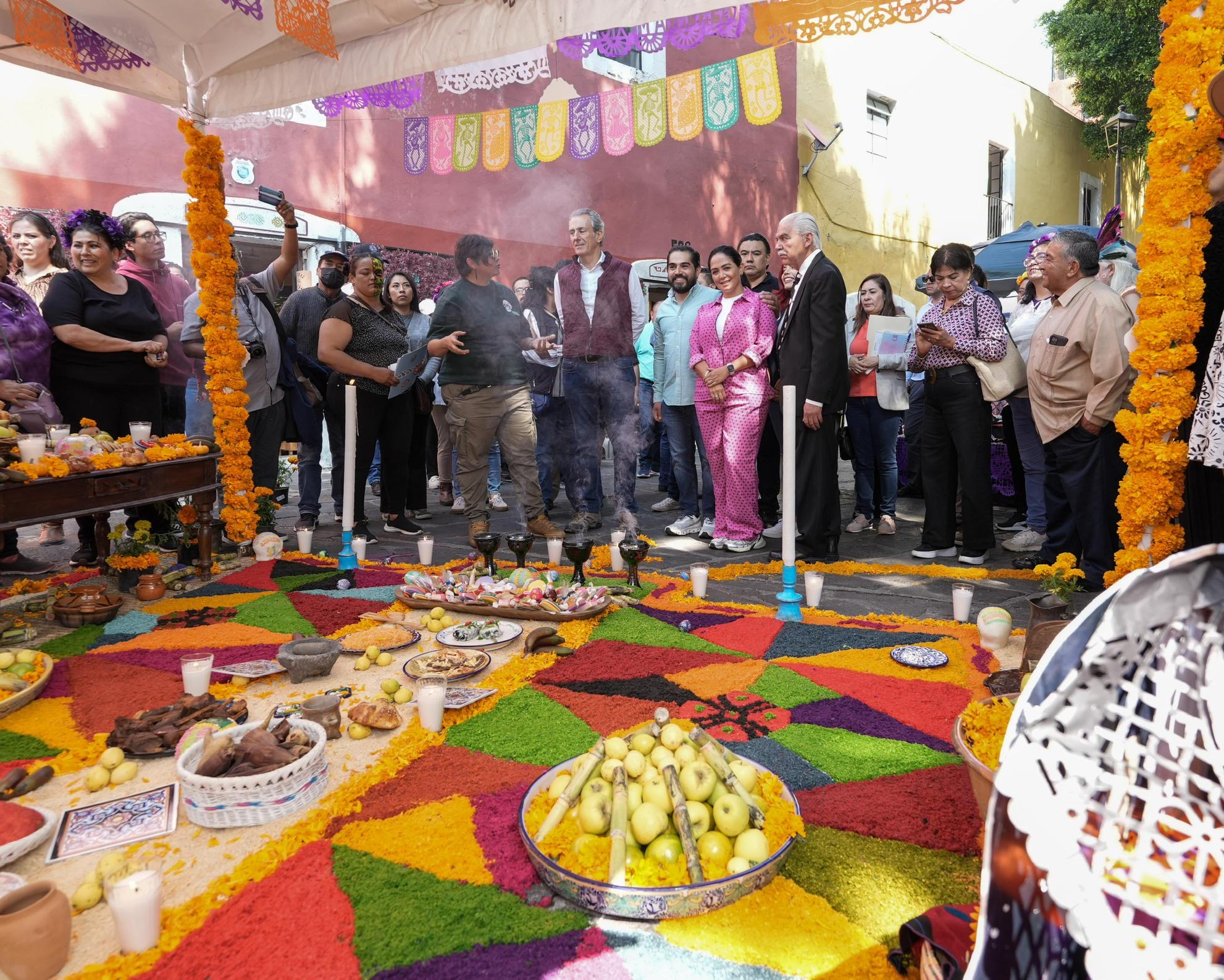 Impulsa Pepe Chedraui tradiciones en la Plazuela de “Los Sapos”