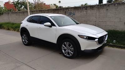 Recuperan en Cuautlancingo camioneta Mazda CX5 con reporte de robo