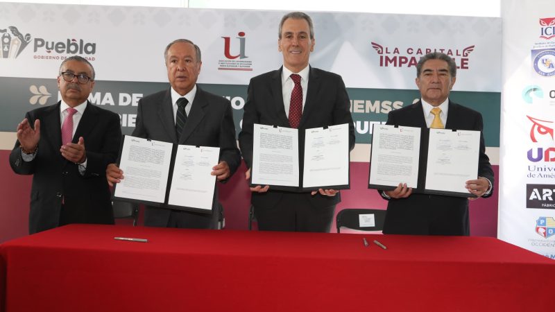 Firma Ayuntamiento de Puebla convenio para impulsar educación y desarrollo profesional