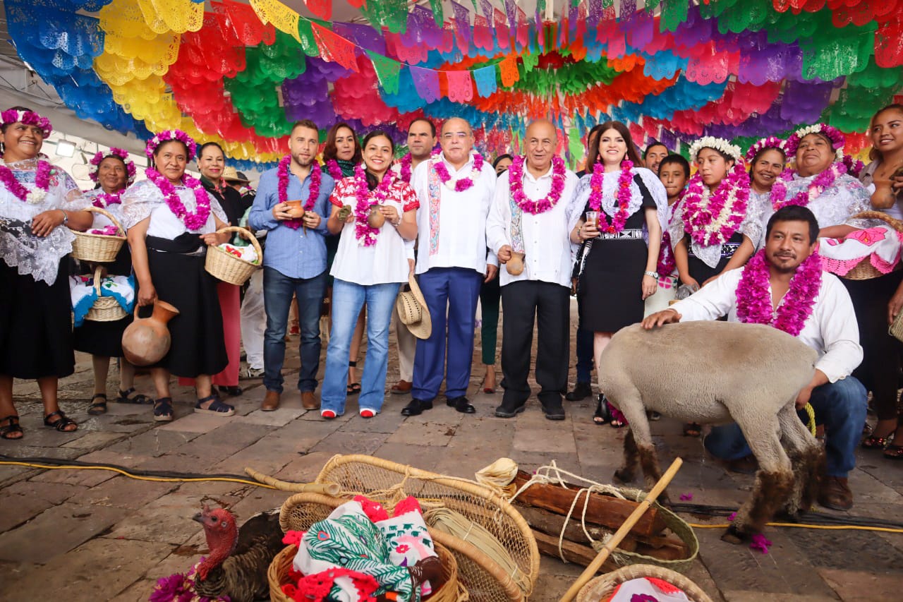 Realiza Zacatlán Primer Festival Multicultural