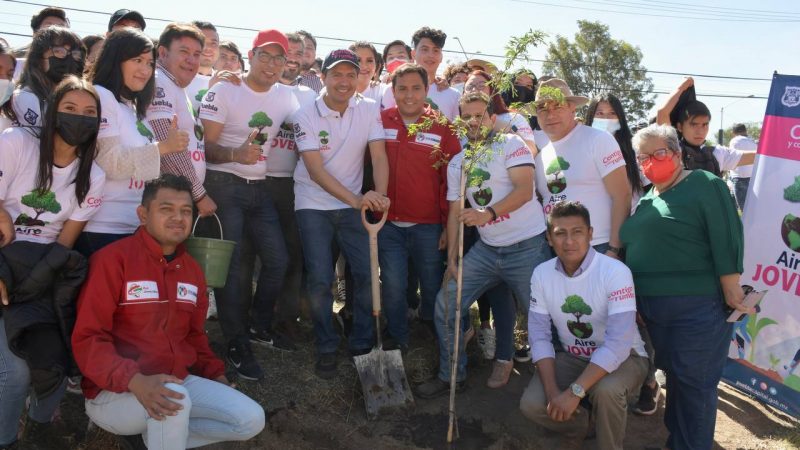 Con el programa “Aire Joven”, plantan 4 mil árboles en la capital de Puebla