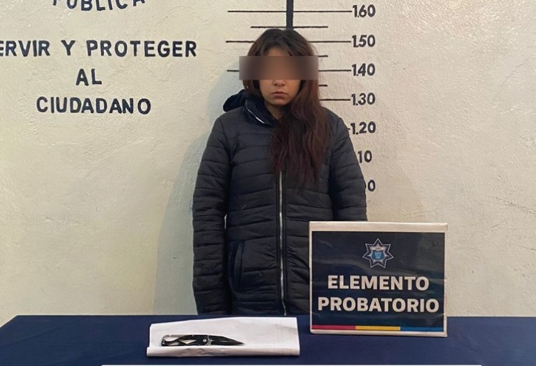 Detienen en Cholula a mujer acusada de atacar a conductor de plataforma