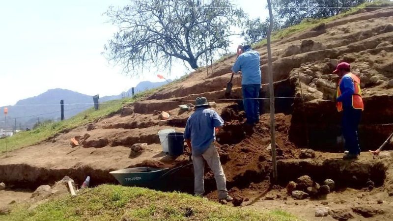 Avanza descubrimiento de la pirámide en la Zona Arqueológica de Teteles de Ávila Castillo