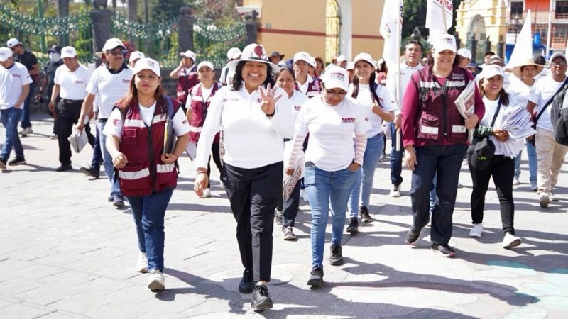Ofrece Karina Pérez Popoca ser el puente de progreso de familias en Cuautlancingo