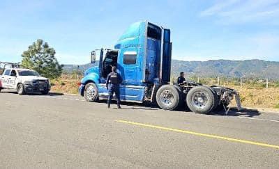 Recuperan hidrocarburo presuntamente ilícito en municipios de Puebla