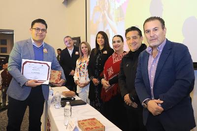 Conmemoran Día Mundial del Turismo en Puebla con conferencias y reconocimientos