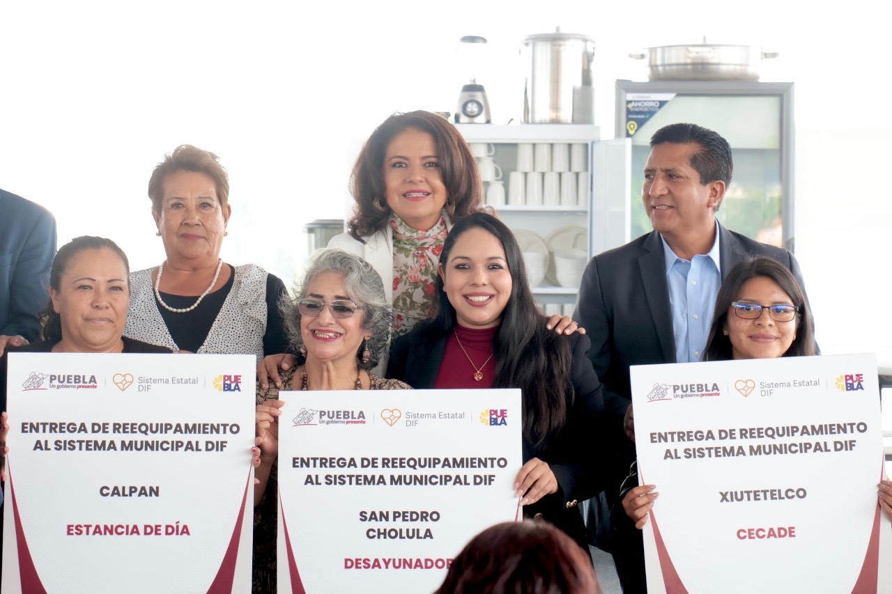 Recibe San Pedro Cholula nuevo equipo para el desayunador del CAM