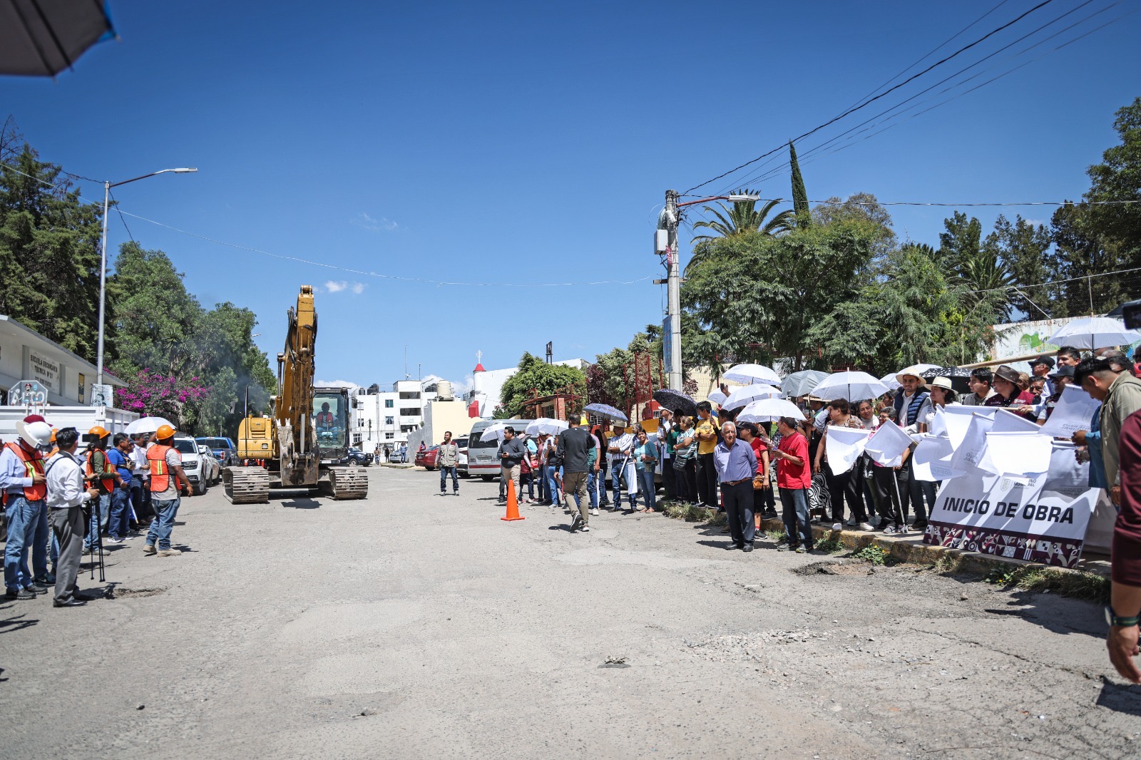 Inicia obra de mejora vial en la Unidad Habitacional VW 2 en Cuautlancingo