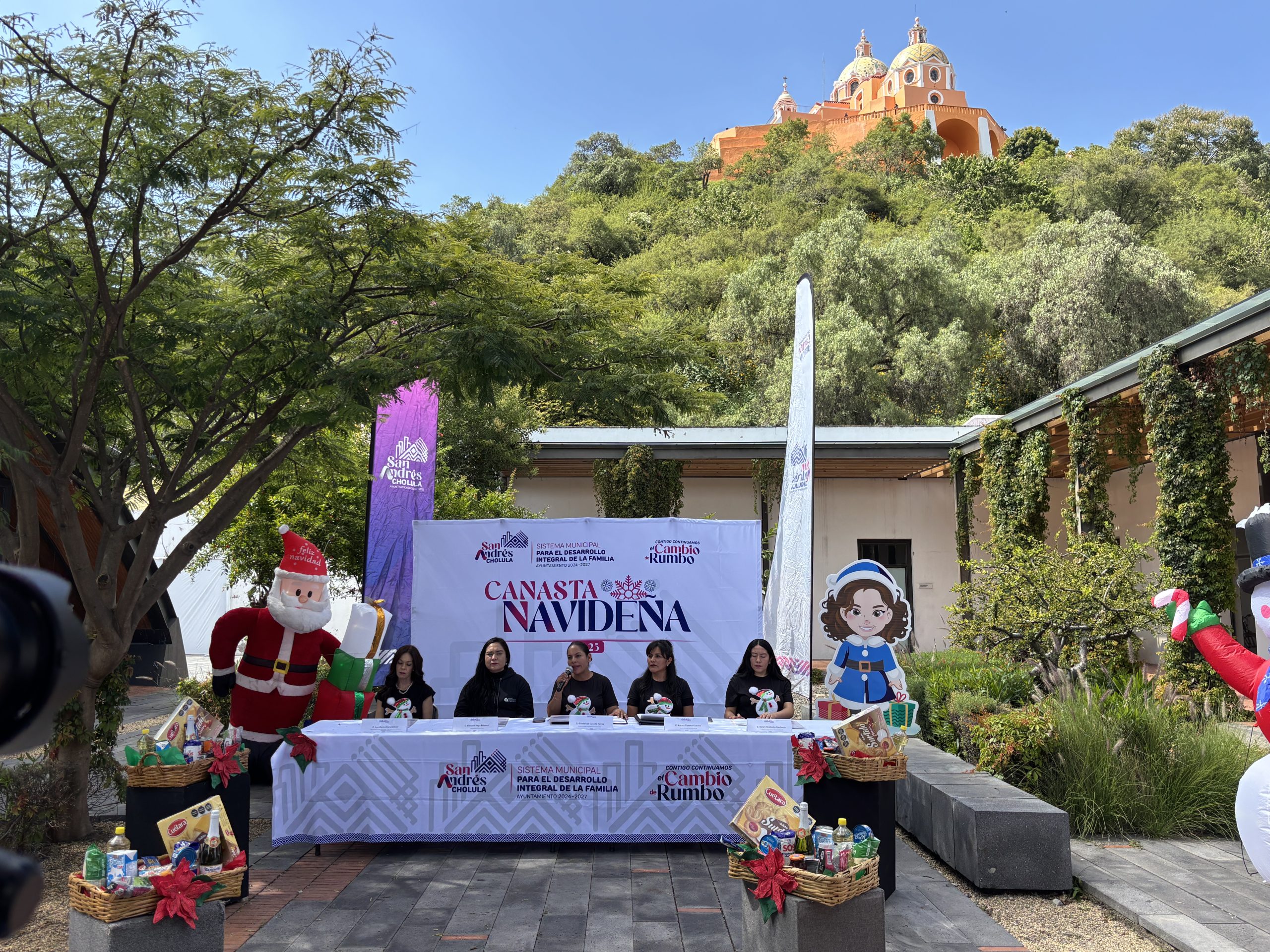 Presentan programa “Canasta Navideña” en San Andrés Cholula