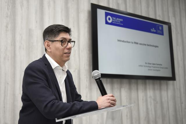 Expone BUAP innovaciones médicas y biotecnológicas para la humanidad