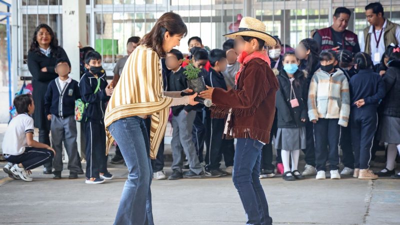 Fomentan cultura ambiental en estudiantes de Cuautlancingo