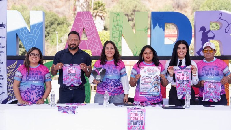 Presenta San Andrés Cholula playera y medalla del Medio Maratón Equinoccio 2026
