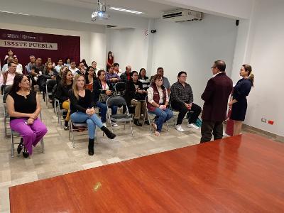 Promueve ISSSTE Puebla información médica sobre donación de órganos
