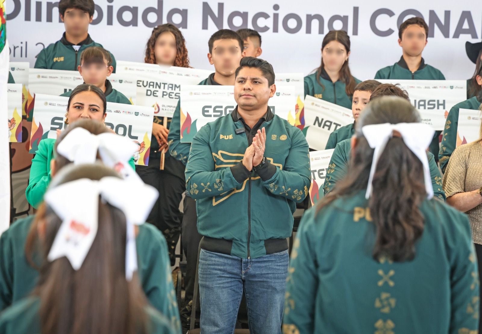 Apoya Omar Muñoz a delegación poblana rumbo a la Olimpiada Nacional CONADE 2026