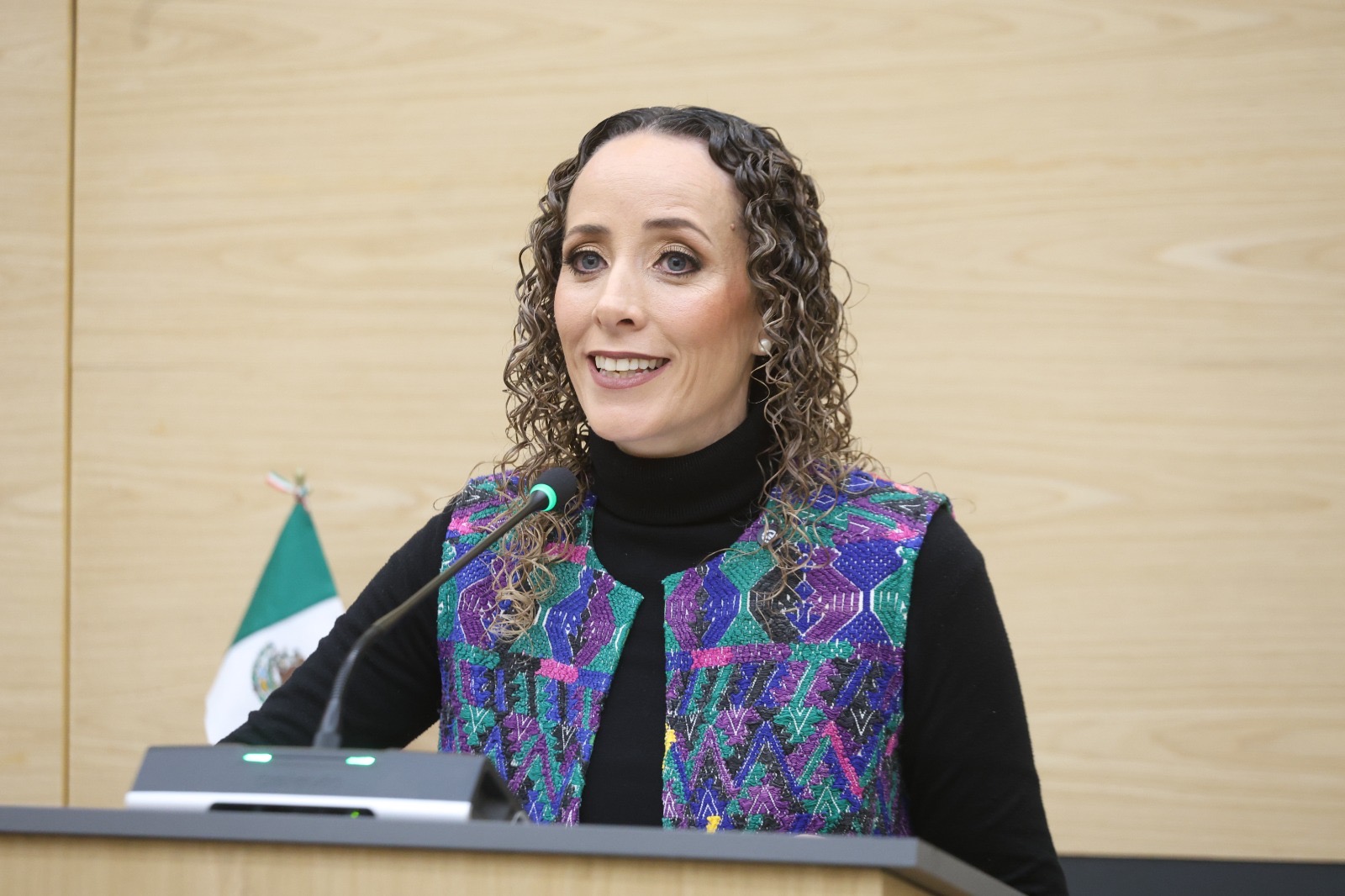 Presenta Susana Riestra iniciativa para exigir certificado de deudores alimentarios