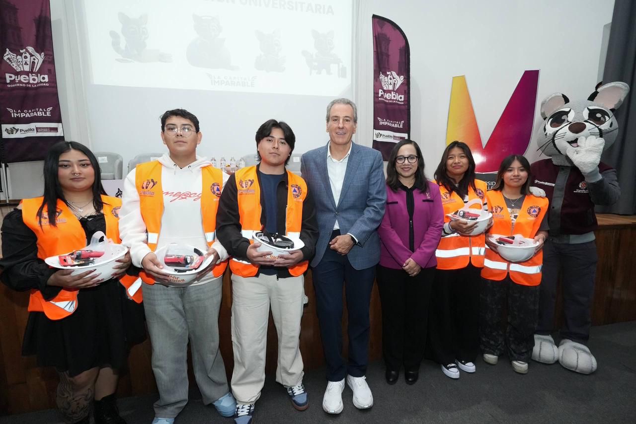 Activa municipio de Puebla brigadas universitarias para atender emergencias