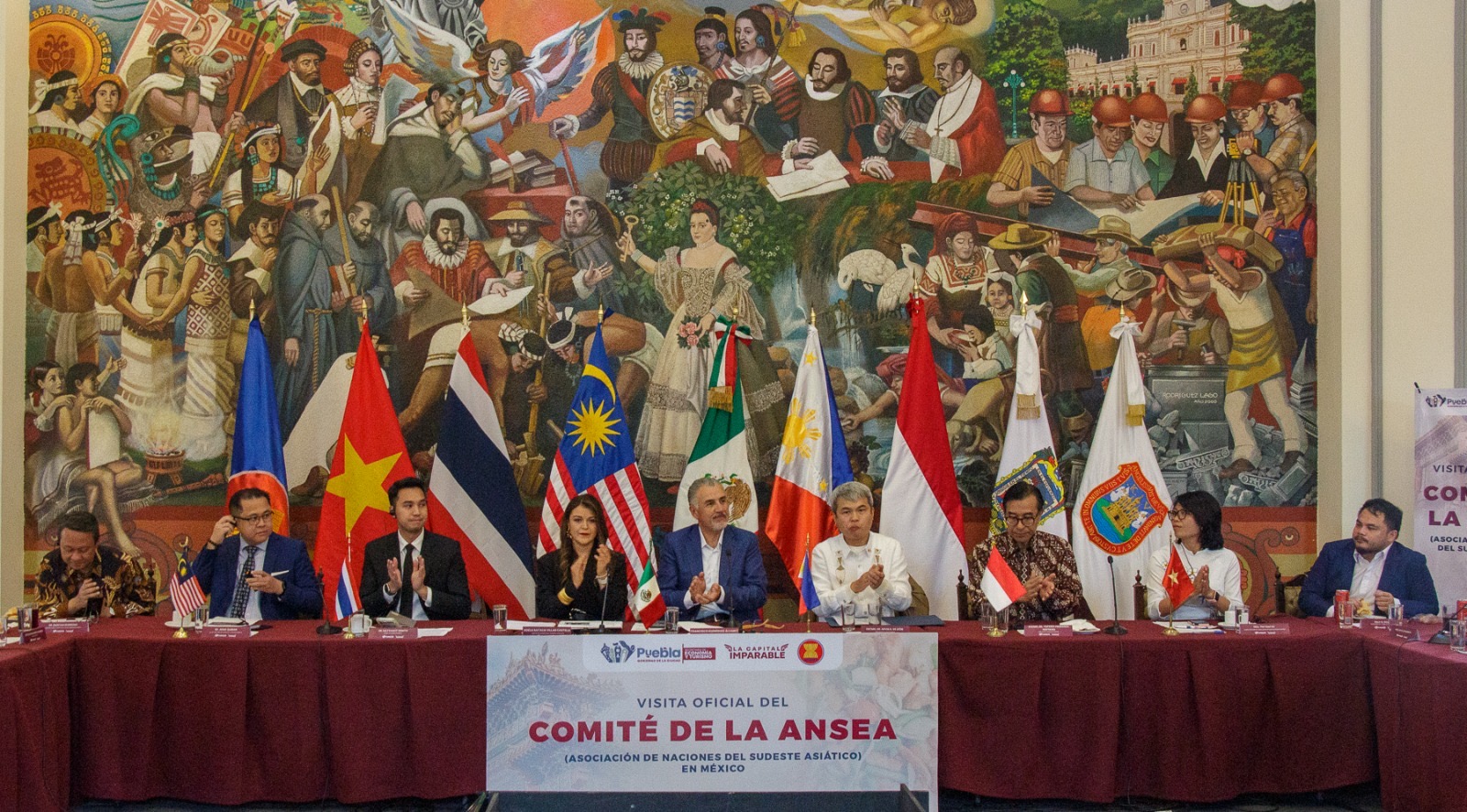 Presenta Ayuntamiento de Puebla oferta económica a diplomáticos del Sudeste Asiático