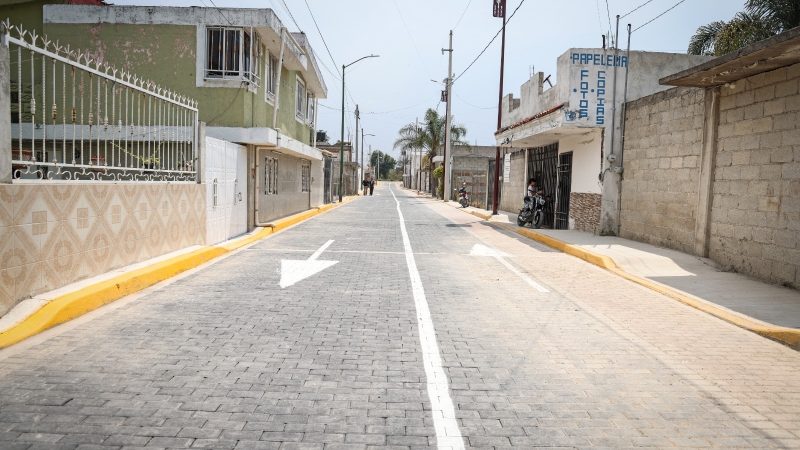 Inauguran infraestructura urbana en junta auxiliar de Cuautlancingo con obra comunitaria