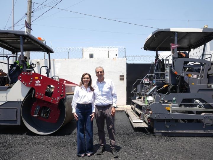 Tren de Pavimentación, regalo de aniversario 495 para Puebla