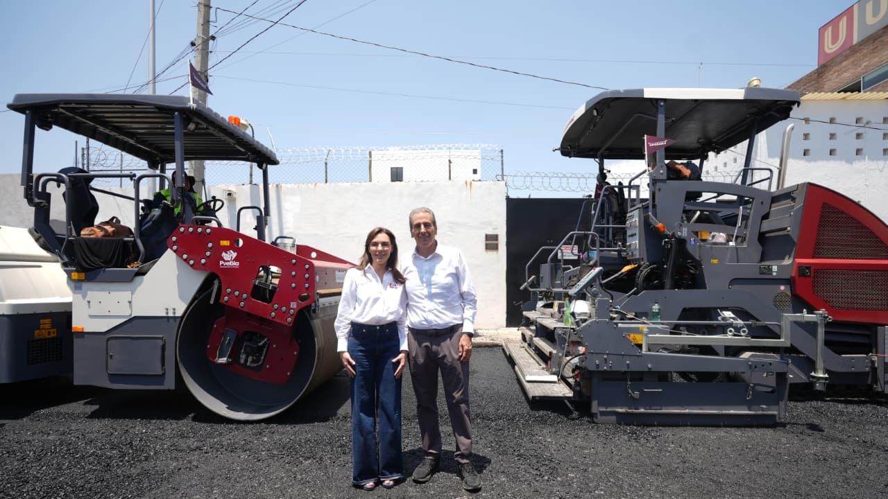 Tren de Pavimentación, regalo de aniversario 495 para Puebla